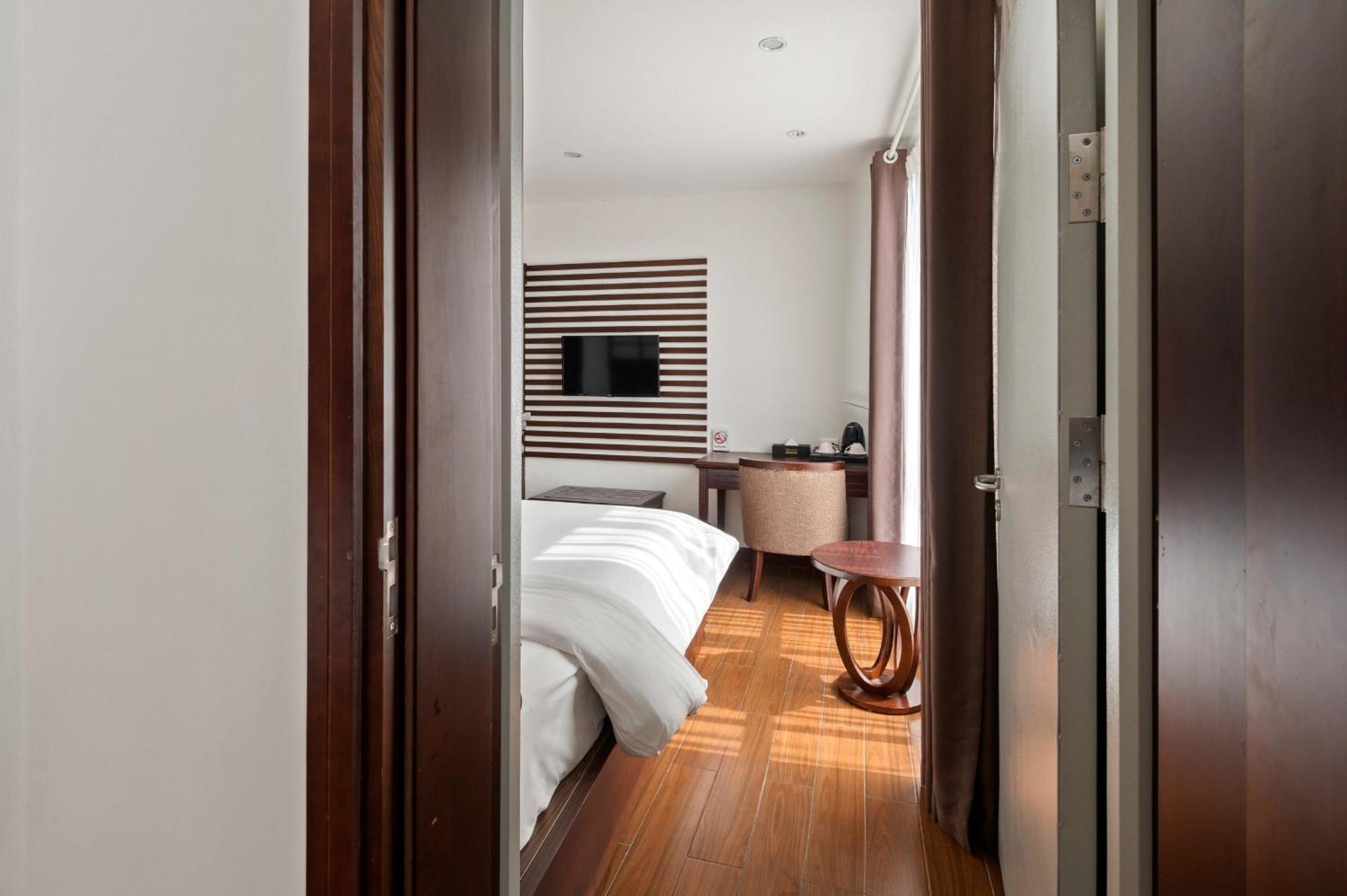 Sunny 22Land Residence Hotel 2 Ханой Экстерьер фото