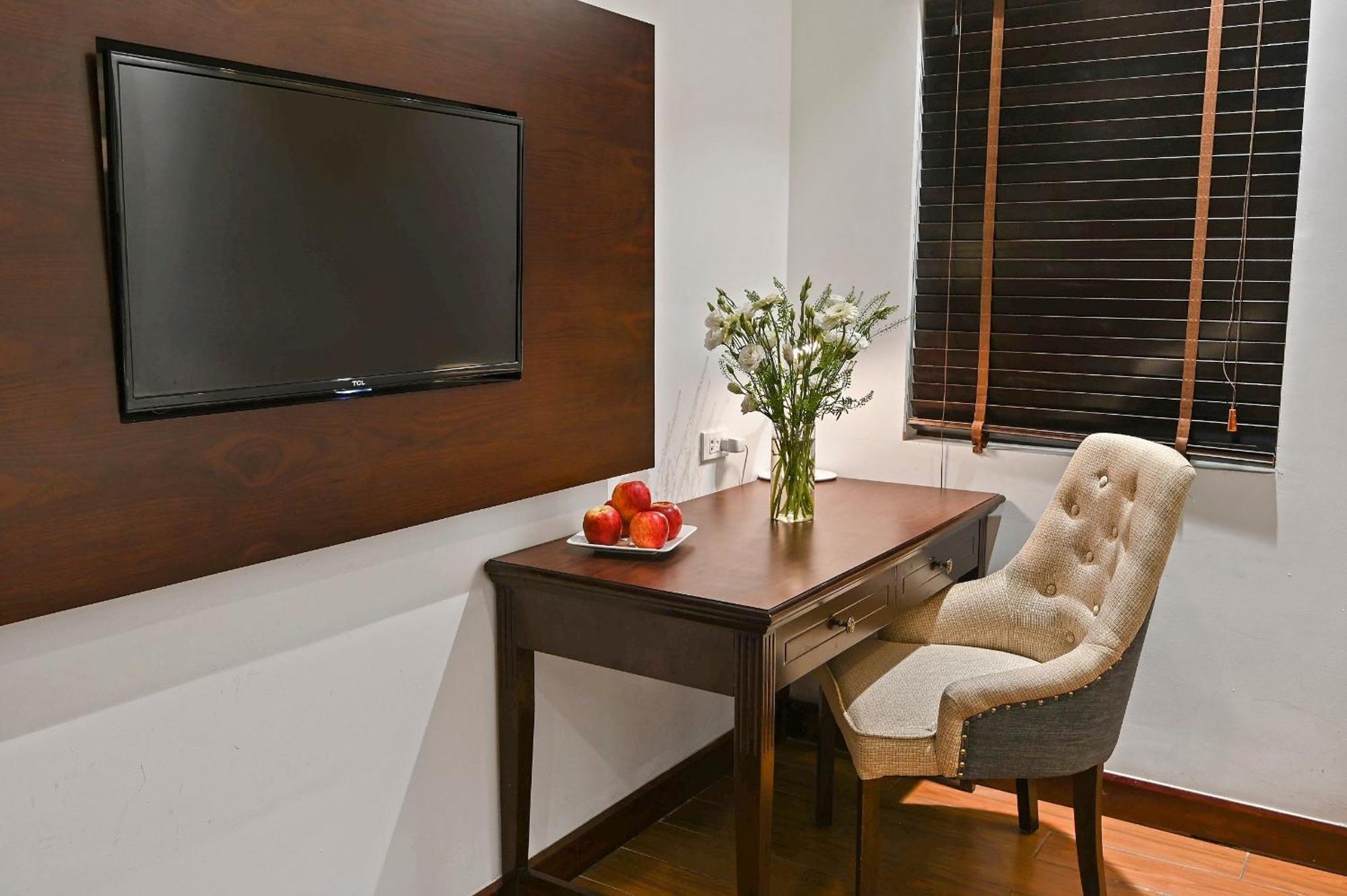 Sunny 22Land Residence Hotel 2 Ханой Экстерьер фото